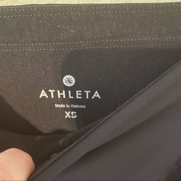 Athleta Thigh Pocket Full Length Leggings - Picture 6 of 8